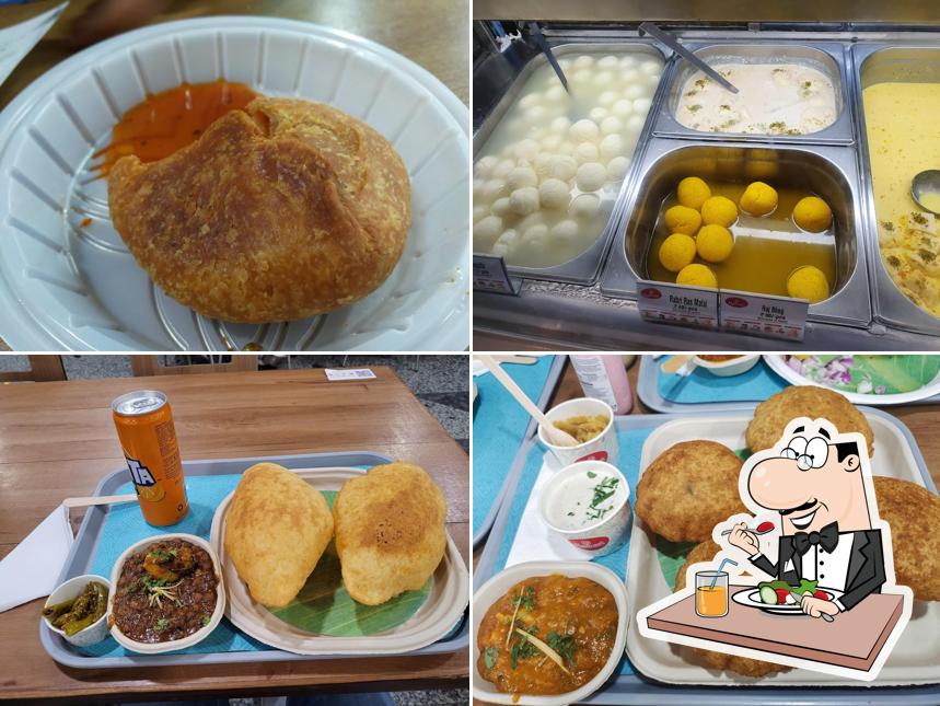 Food at Haldiram's - Akshardham