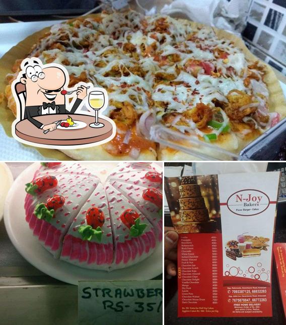 Food at N-Joy Bakers