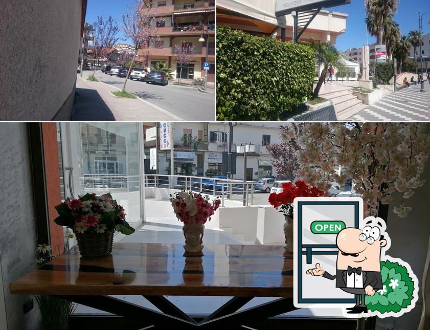 Gli esterni di Planet Caffè