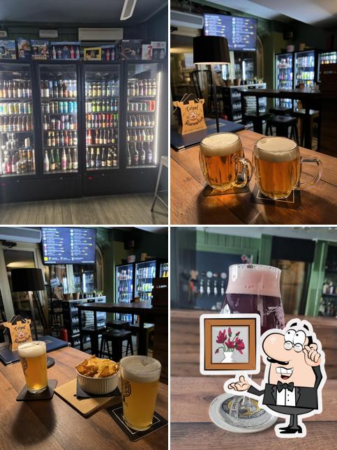 Dai un'occhiata agli interni di Goblet Beer Bar & Shop
