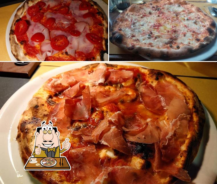 Scegli tra le molte varianti di pizza