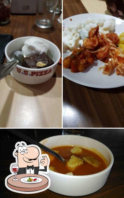 Meals at uspizza vastral