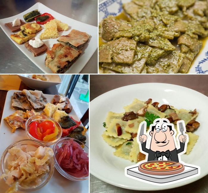 Ordina una pizza a Locanda del Pellegrino, già Antica Trattoria Pinelli