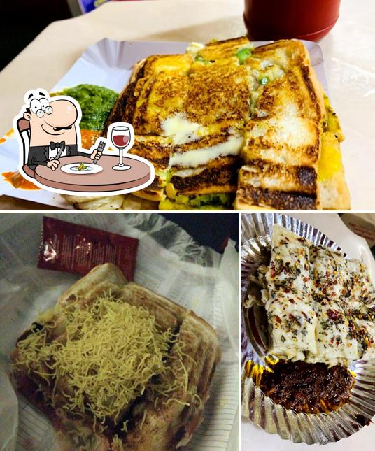 Food at Ramnath Damodar Sandwich
