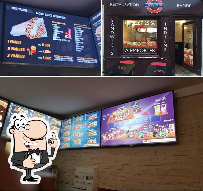Voici une image de Food Street