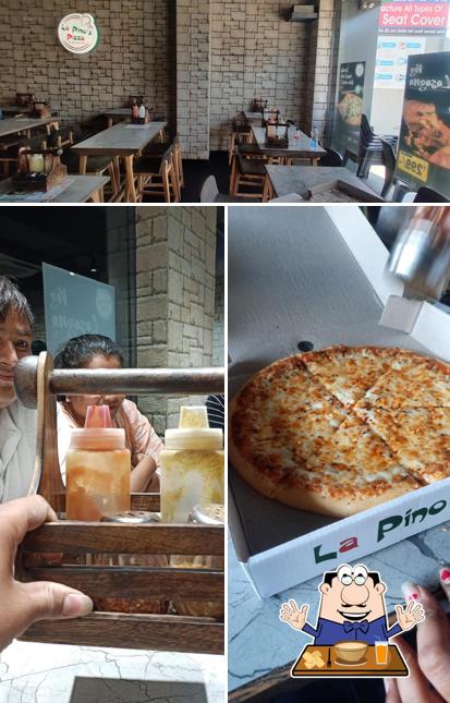 Among different things one can find food and interior at La Pino’z Pizza Krishnanagar