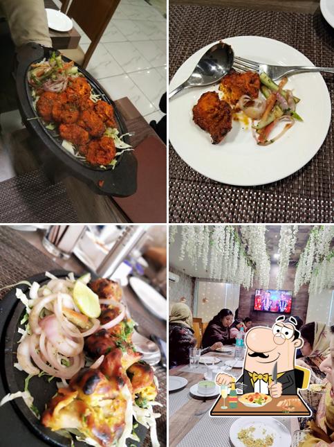 Food at Moti Mahal Deluxe