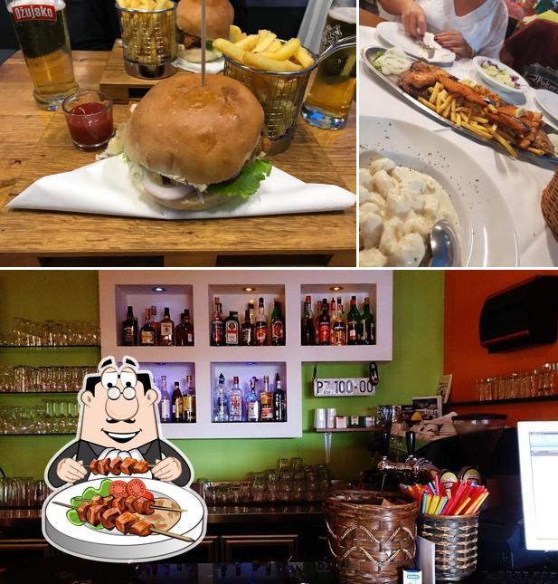 La immagine di cibo e bancone da bar da Cocoaz Bar