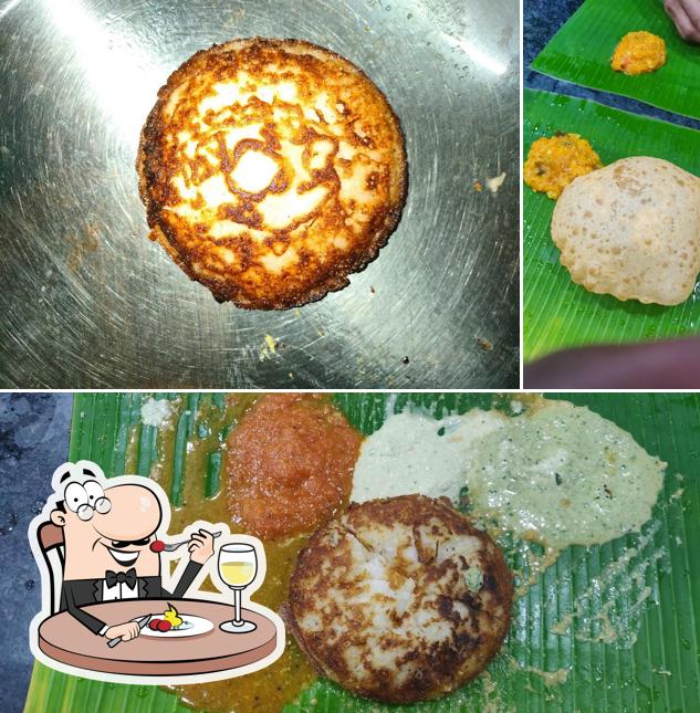 Food at MAHAVEER TIFFEN HOUSE