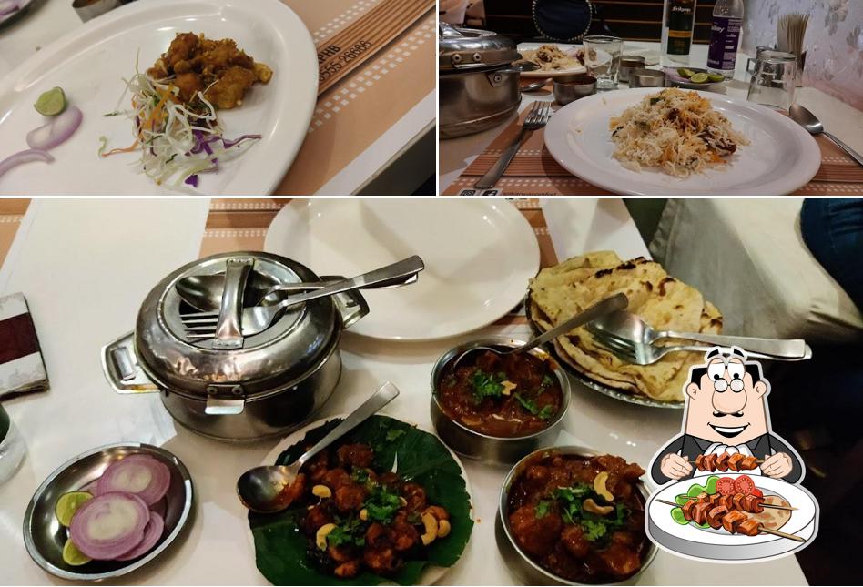 Food at Srikanya Comfort Restaurant