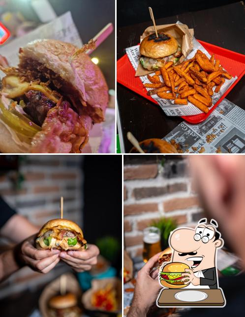Prova un hamburger a Burger Bar Almost Famous