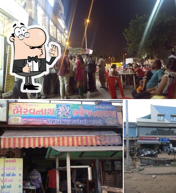 Look at the pic of Bhairavnath Bhojnalay & Pavbhaji/Chinese