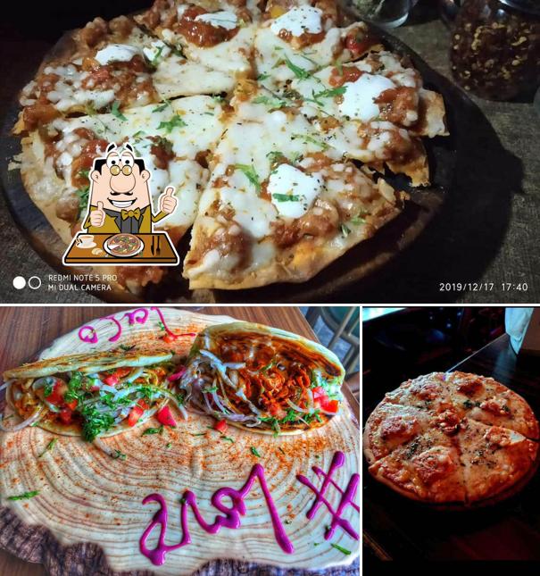 Order pizza at DutyFree Vayu Bar