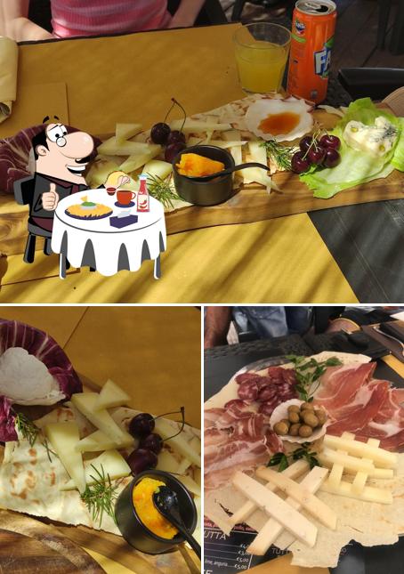Piatto di formaggi al L'Oasi Beach Bar