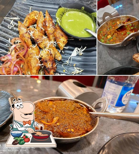 Chicken curry at LAZIZ FOOD