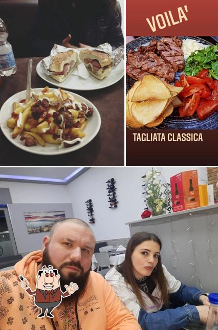 Tra le diverse cose da New Mordi Mordi si possono trovare la cibo e interni