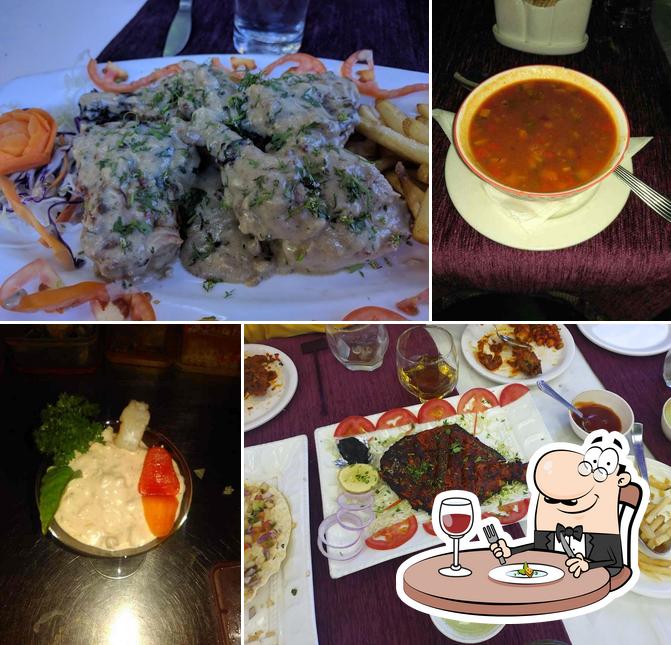 Meals at Port O' Gomez