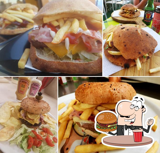 Prova un hamburger a Spicchio Pizza