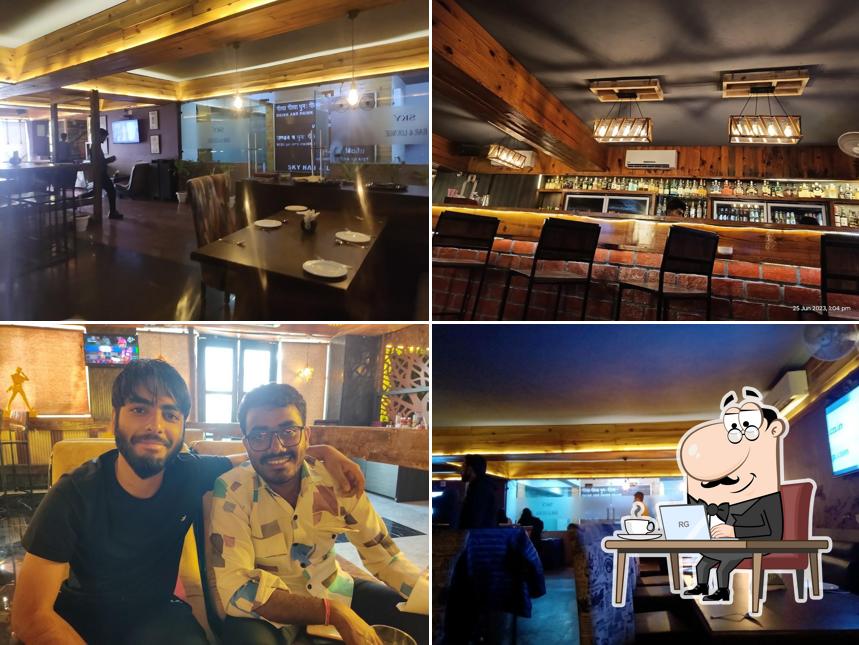 Check out how Sky Bar and Lounge looks inside