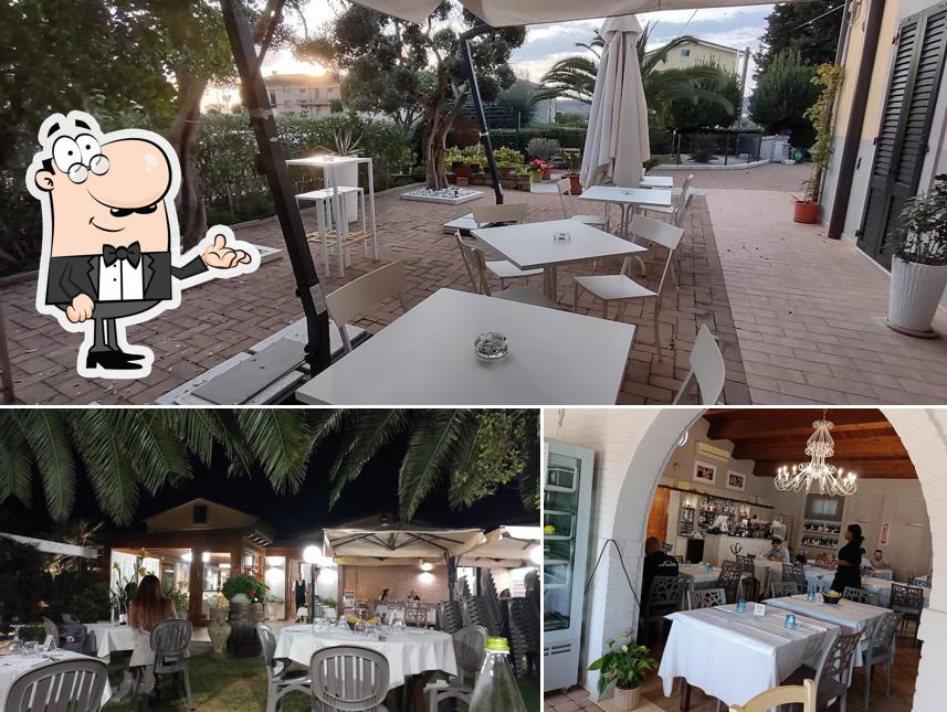 Siediti a un tavolo di Locanda Dei Cavalieri