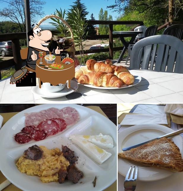 La immagine della cibo e interni di Bar Ristoro dell'Abbazia