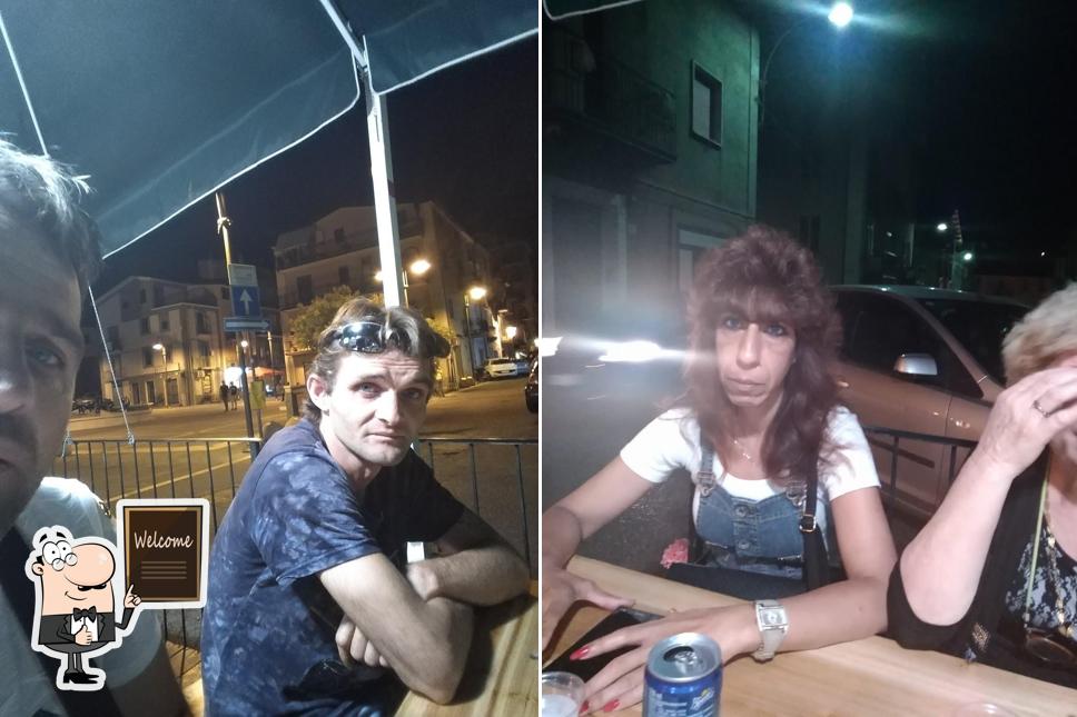 Guarda questa immagine di La Bella Napoli