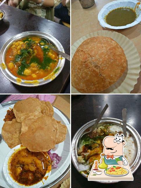 Food at Shreenath Lassiwala
