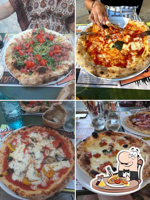 Scegli tra le svariate varianti di pizza