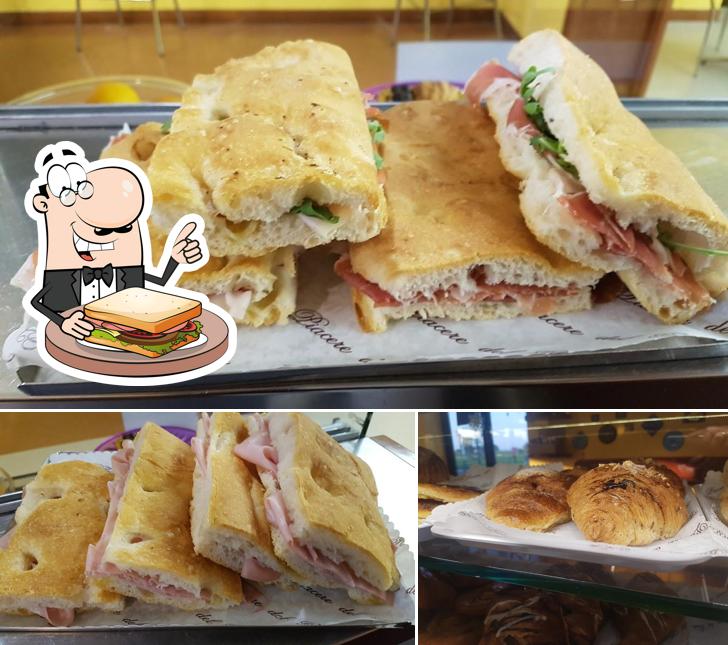 Prenditi un panino a Caffè del ballerino