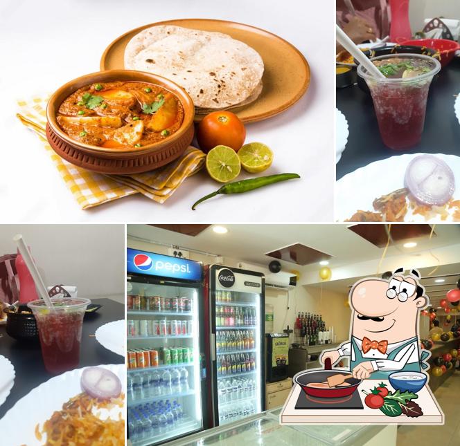 Chicken curry at Food Court @ Snehapuri Colony