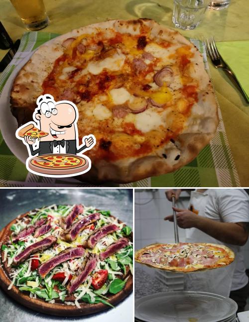 Ordina una pizza a IL Fabbro ristorante pizzeria