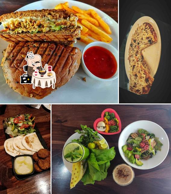 Food at The blendz