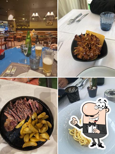 Dai un'occhiata agli interni di Santa Brace