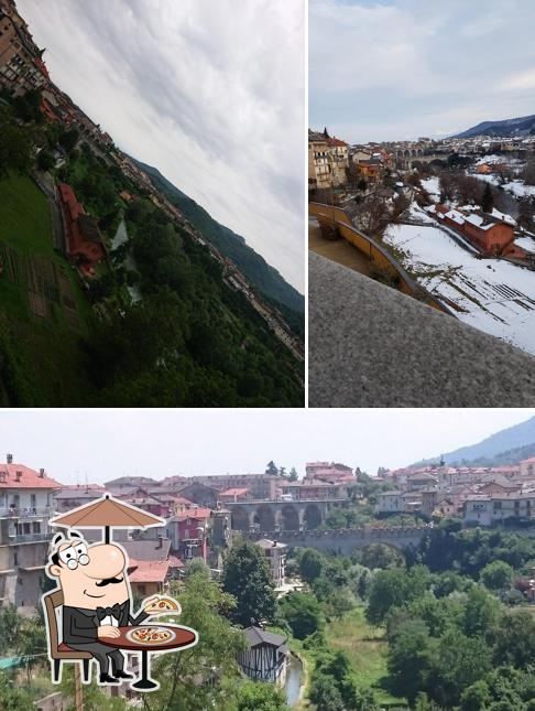 Gli esterni di Caffe' Torinese