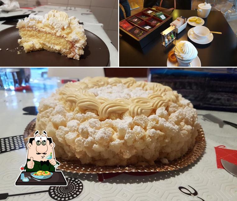 Platti al Pasticceria Amerigo Di Alippi Elena E Michele Sas