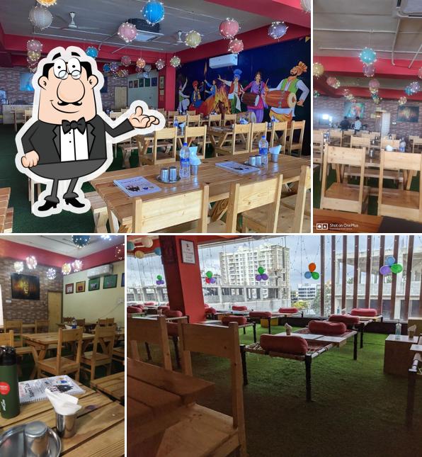 The interior of Kapoor's Cafe Electronic City