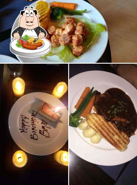 Meals at Downtown Cafe