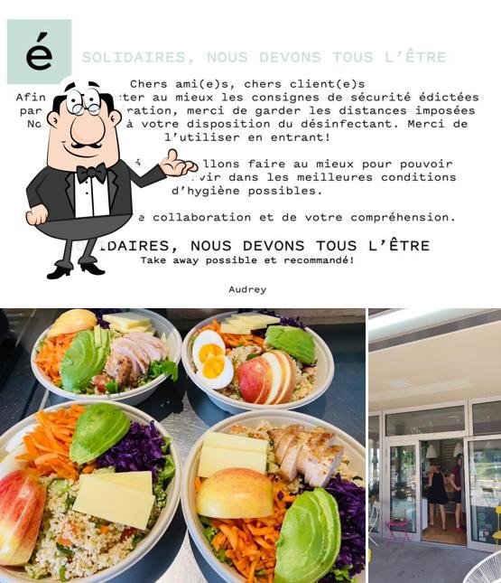 Siediti a un tavolo di Café Sans Nom