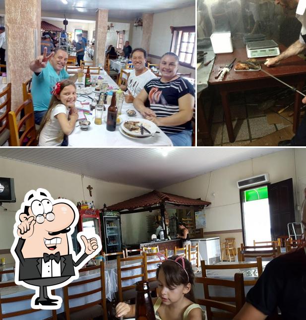 O interior do Churrascaria Brasil