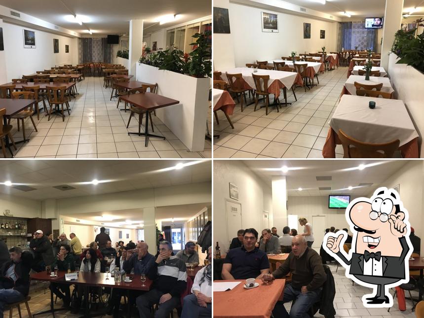 Gli interni di Centre Espagnol AIPES - Inválidos