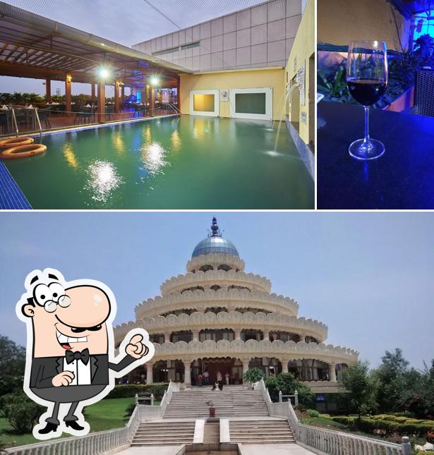 The exterior of Fortune Select JP Cosmos, Bengaluru - Member ITC Hotels’ Group