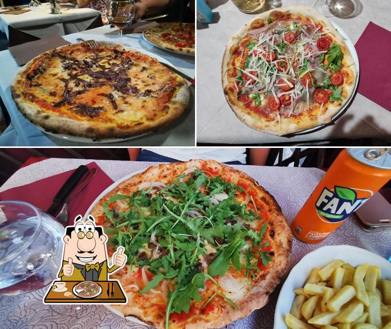Ordina tra le molte varianti di pizza