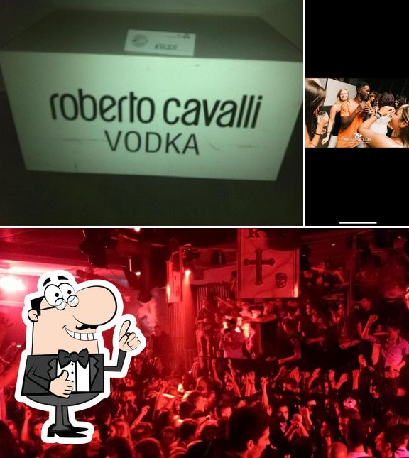 Vedi questa immagine di Jet Club
