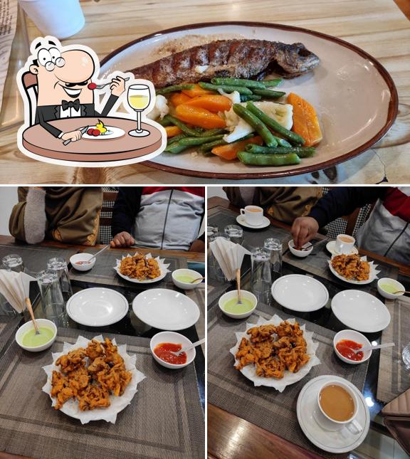 Food at Pahalgam cafe and restaurant
