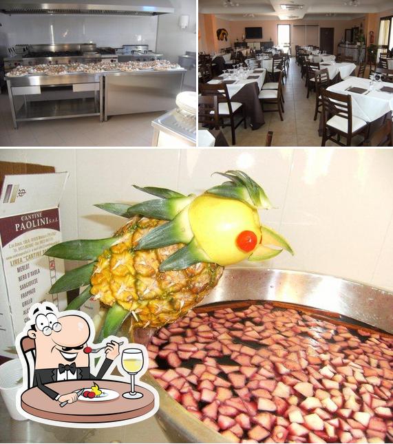 La immagine della cibo e interni di RISTORANTE DA FRANCO Valderice