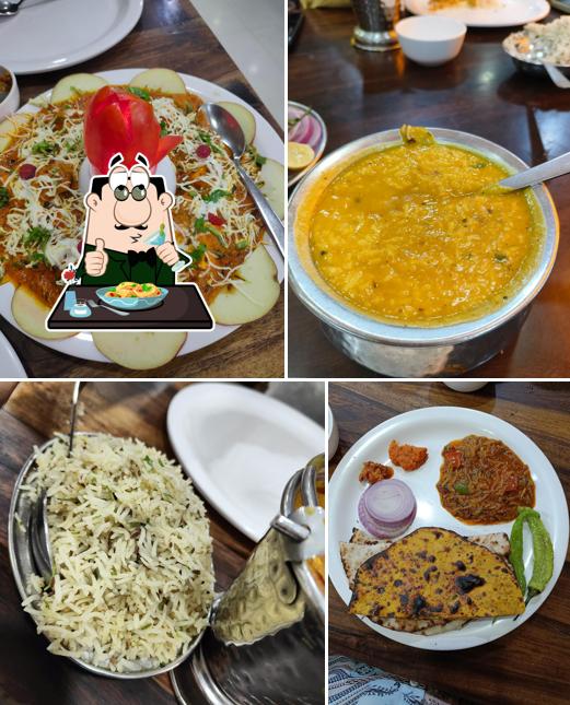 Meals at Shri Jee Excellency