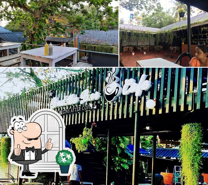 Check out how The Buddha Bar Cafe looks outside