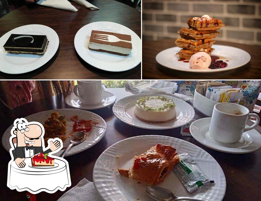 Order the sweet dishes