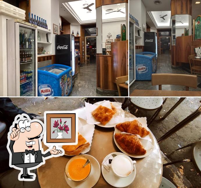 La foto di interni e seo_images_cat_1471 da Saint Just Café