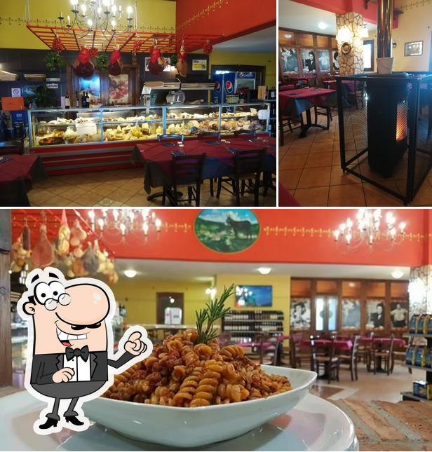 La interni e cibo del ristorante